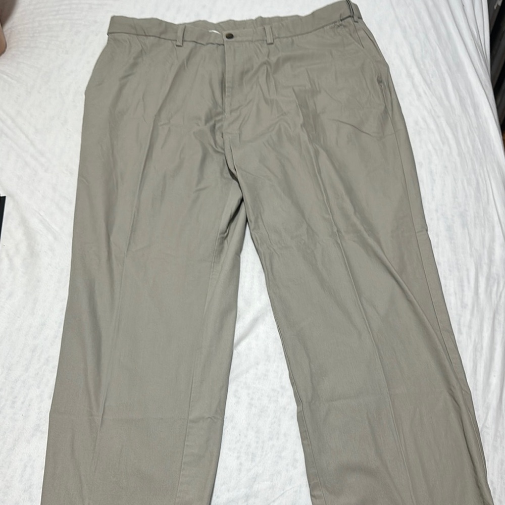 Men's Haggar Tan Pants Brand New Without Tags